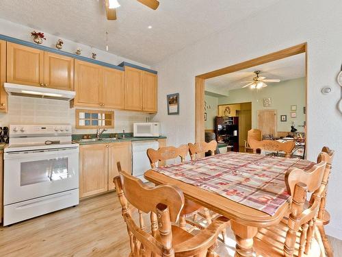 Dining room - 120  - 124 Rue Principale N., Windsor, QC - Indoor Photo Showing Dining Room