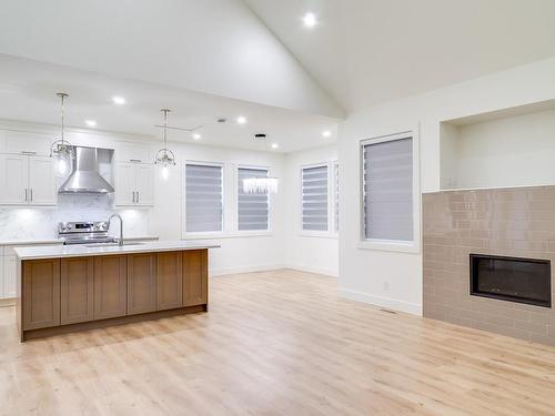 3207 Fernwood Lane, Port Alberni, BC - Indoor Photo Showing Kitchen With Fireplace With Upgraded Kitchen