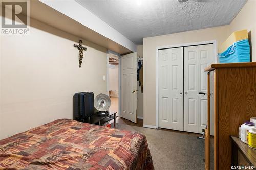 508 4Th Avenue E, Watrous, SK - Indoor Photo Showing Bedroom