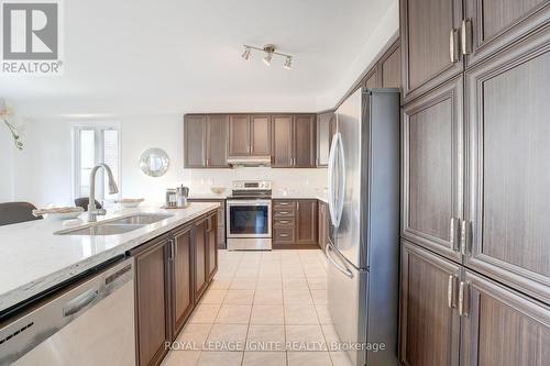 60 Paul Rexe Blvd, Peterborough, ON - Indoor Photo Showing Kitchen With Double Sink