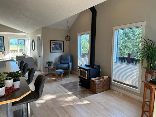 816 Lakeview Meadows Green, Windermere, BC - Indoor