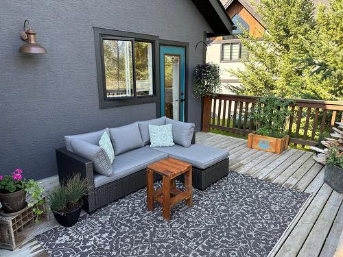 816 Lakeview Meadows Green, Windermere, BC - Outdoor With Deck Patio Veranda With Exterior