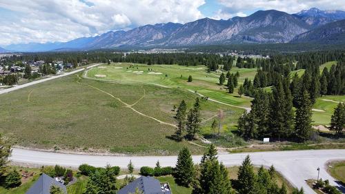 816 Lakeview Meadows Green, Windermere, BC - Outdoor With View