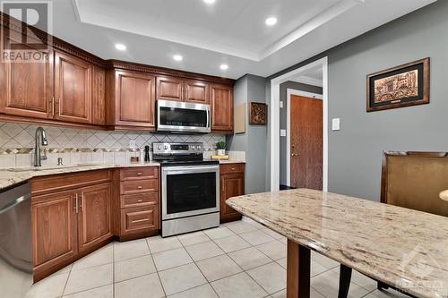 160 George Street Unit#402, Ottawa, ON - Indoor Photo Showing Kitchen With Stainless Steel Kitchen