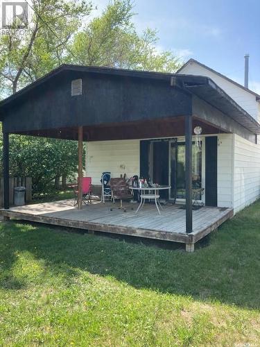 321 1St Street W, Ponteix, SK - Outdoor With Deck Patio Veranda