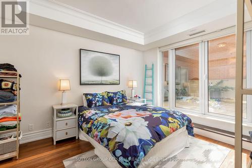 2 - 73 Scollard Street, Toronto, ON - Indoor Photo Showing Bedroom