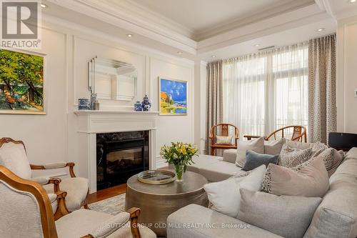 #2 -73 Scollard St, Toronto, ON - Indoor Photo Showing Living Room With Fireplace