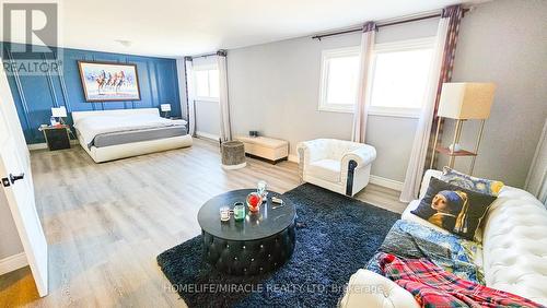 6 Cherry Hills Rd, Vaughan, ON - Indoor Photo Showing Bedroom