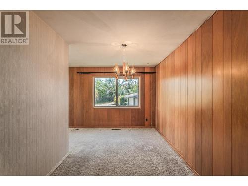 4729 Lakeshore Road, Kelowna, BC - Indoor Photo Showing Other Room