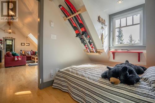 7460 Ruffell Road, Canim Lake, BC - Indoor Photo Showing Bedroom