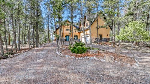 3407 Crooked Tree Place, Fairmont Hot Springs, BC - Outdoor
