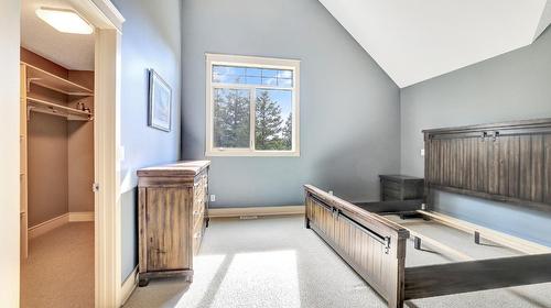 3407 Crooked Tree Place, Fairmont Hot Springs, BC - Indoor Photo Showing Other Room