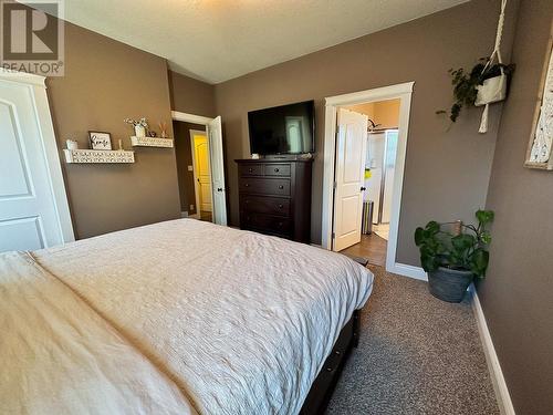10708 Briarwood Crescent, Dawson Creek, BC - Indoor Photo Showing Bedroom