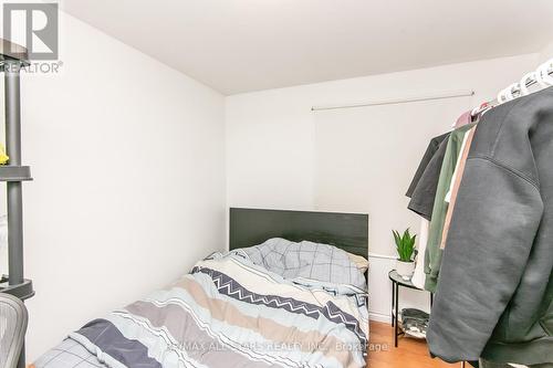 464 Hazel St, Waterloo, ON - Indoor Photo Showing Bedroom