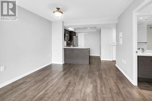 #816 -125 Western Battery Rd, Toronto, ON - Indoor Photo Showing Kitchen