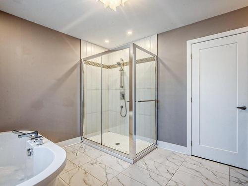 Bathroom - 103 Rue Joseph-Albert-Morin, Saint-Jean-Sur-Richelieu, QC - Indoor Photo Showing Bathroom