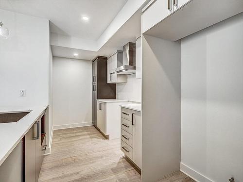 Vue d'ensemble - 302-689 Boul. St-Jean-Baptiste, Mercier, QC - Indoor Photo Showing Kitchen