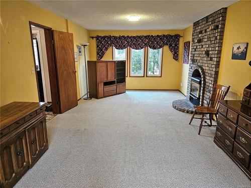 3544 Frank St, Port Alberni, BC - Indoor With Fireplace