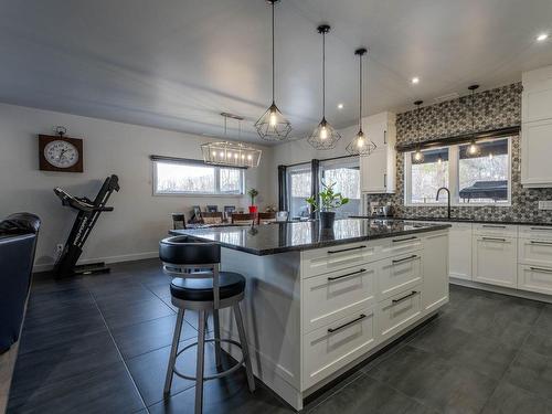 Cuisine - 534 Rue Du Boisé, Acton Vale, QC - Indoor Photo Showing Kitchen With Upgraded Kitchen