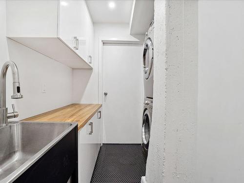 Salle de lavage - 759 Rue Valiquette, Montréal (Verdun/Île-Des-Soeurs), QC - Indoor Photo Showing Laundry Room
