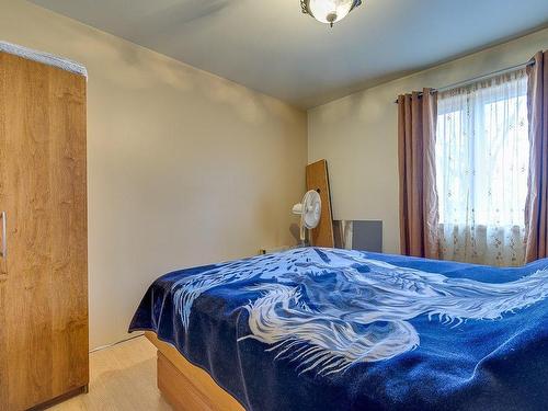 Chambre Ã Â coucher - 365 Route Du Canton, Brownsburg-Chatham, QC - Indoor Photo Showing Bedroom