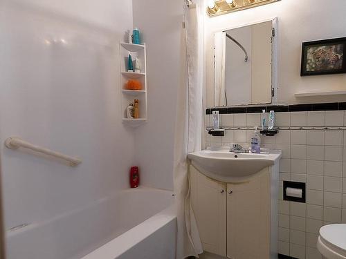 Bathroom - 1115  - 1121 5E Avenue, Montréal (Verdun/Île-Des-Soeurs), QC - Indoor Photo Showing Bathroom