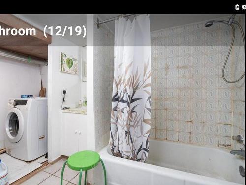 Bathroom - 7069  - 7071 Av. Musset, Montréal (Villeray/Saint-Michel/Parc-Extension), QC - Indoor Photo Showing Laundry Room