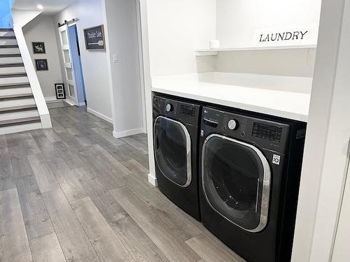 77 Northshore Road, Dryden, ON - Indoor Photo Showing Laundry Room