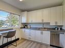 1665 Foul Bay Rd, Oak Bay, BC  - Indoor Photo Showing Kitchen 