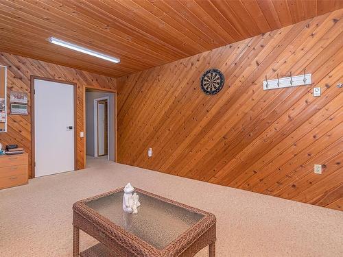 6627 Lakes Rd, Duncan, BC -  Photo Showing Other Room