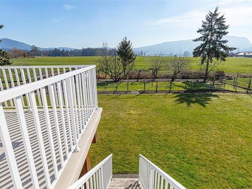 6627 Lakes Rd, Duncan, BC - Outdoor With View