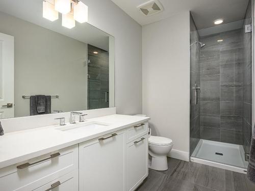 31-13098 Shoreline Way, Lake Country, BC - Indoor Photo Showing Bathroom