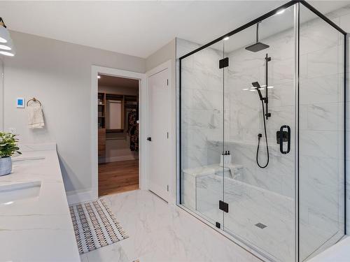989 Iota Pl, Langford, BC - Indoor Photo Showing Bathroom