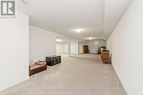 34 Kingfisher Cove Way, Markham, ON - Indoor Photo Showing Other Room