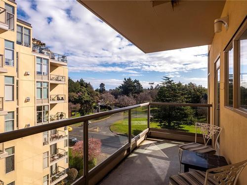 610-188 Douglas St, Victoria, BC - Outdoor With Balcony With View With Exterior