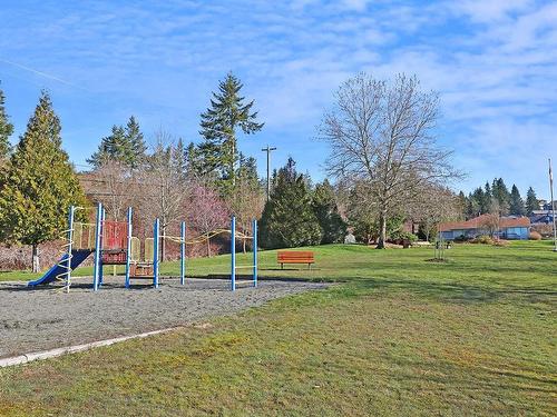 116-1450 Tunner Dr, Courtenay, BC - Outdoor