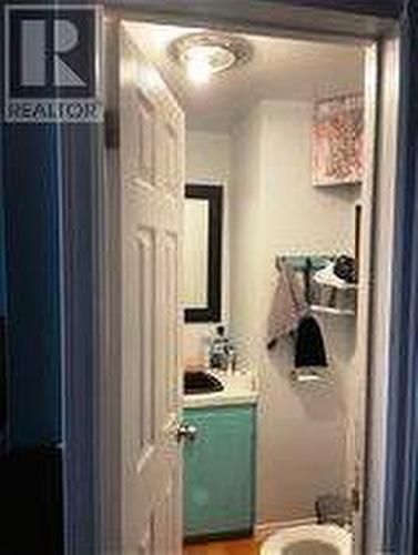 14 Hillgrade Street, Lewisporte, NL - Indoor Photo Showing Bathroom