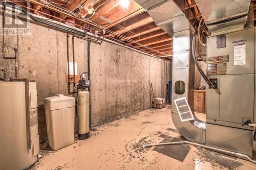 98 Twin Lakes Road, Enderby, BC - Indoor Photo Showing Basement