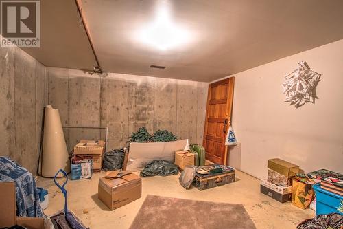 98 Twin Lakes Road, Enderby, BC - Indoor Photo Showing Other Room
