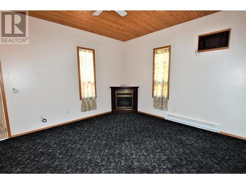 291 Grouse Avenue, Vernon, BC - Indoor With Fireplace