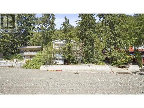 4746 Sunnybrae Canoe Point Road, Tappen, BC - Outdoor