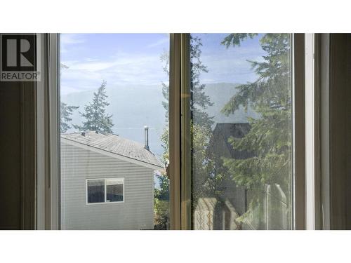 4746 Sunnybrae Canoe Point Road, Tappen, BC -  Photo Showing Other Room