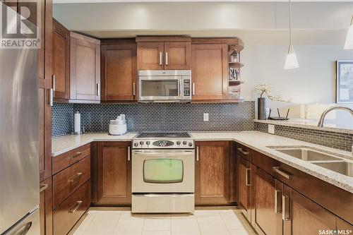 212 1132 College Drive, Saskatoon, SK - Indoor Photo Showing Kitchen With Double Sink