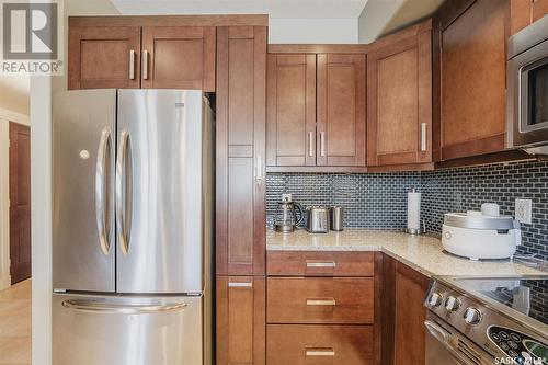 212 1132 College Drive, Saskatoon, SK - Indoor Photo Showing Kitchen With Stainless Steel Kitchen