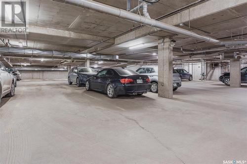 212 1132 College Drive, Saskatoon, SK - Indoor Photo Showing Garage