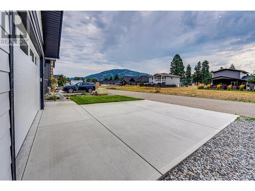 577 Meadowlark Avenue, Vernon, BC - Outdoor