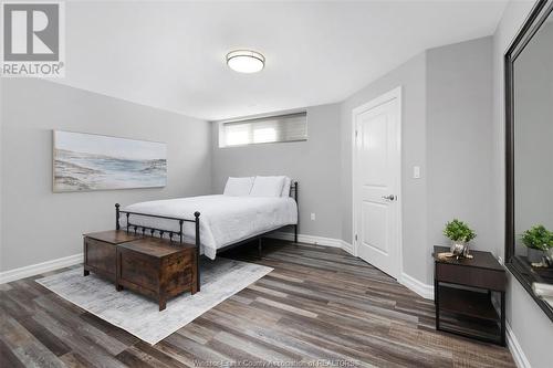 100 Palmer Drive, Kingsville, ON - Indoor Photo Showing Bedroom