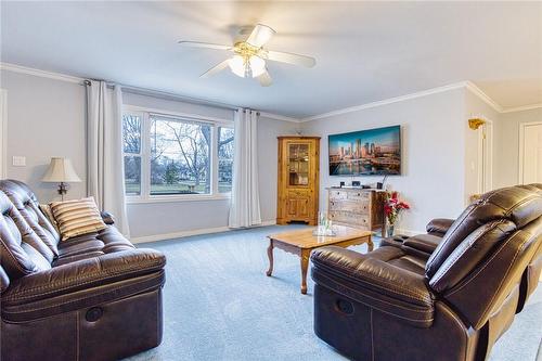 128 Cook Avenue, Ridgeway, ON - Indoor Photo Showing Living Room