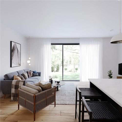 420 Red Oak Avenue, Stoney Creek, ON - Indoor Photo Showing Living Room