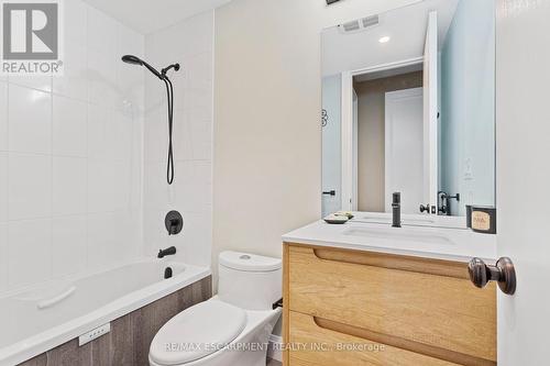 1109 - 81 Scott Street, St. Catharines, ON - Indoor Photo Showing Bathroom